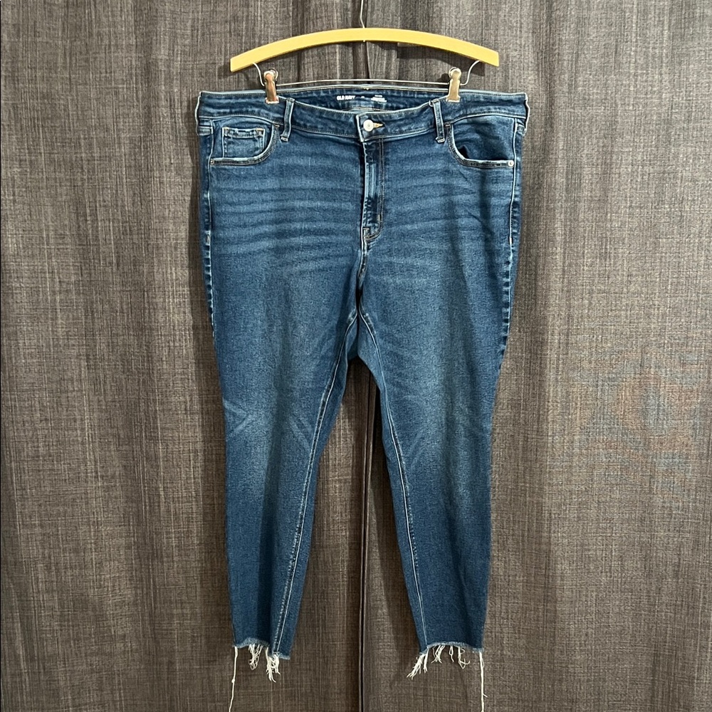 Old navy mid rise rockstar super skinny jeans raw hem size 18